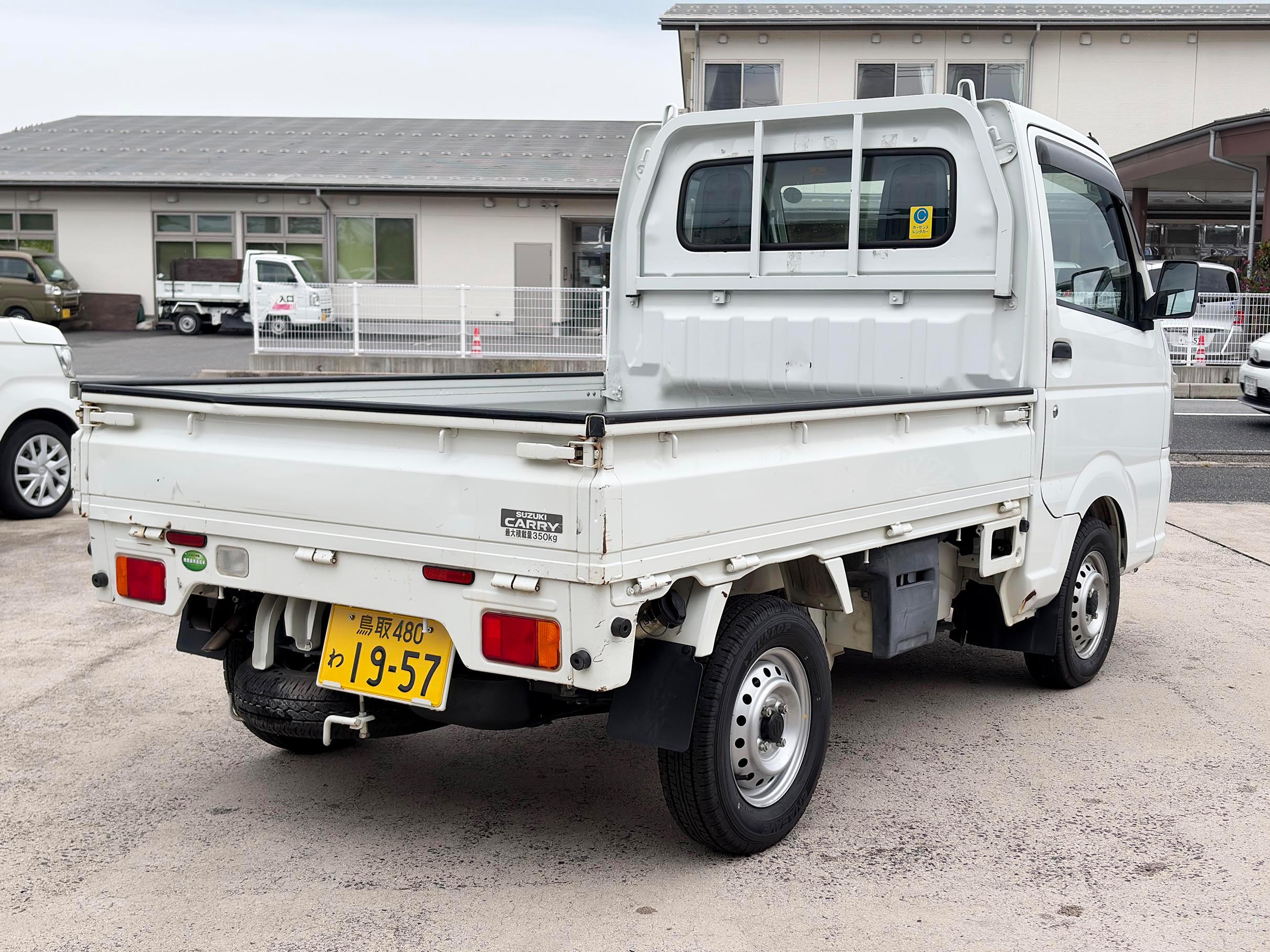 CSR-029 キャリイトラック 軽トラ - レンタル価格【米子のレンタカーなら！】カーセンスレンタカー｜格安・最短半日〜マンスリー＆長期レンタル｜米子市・境港市