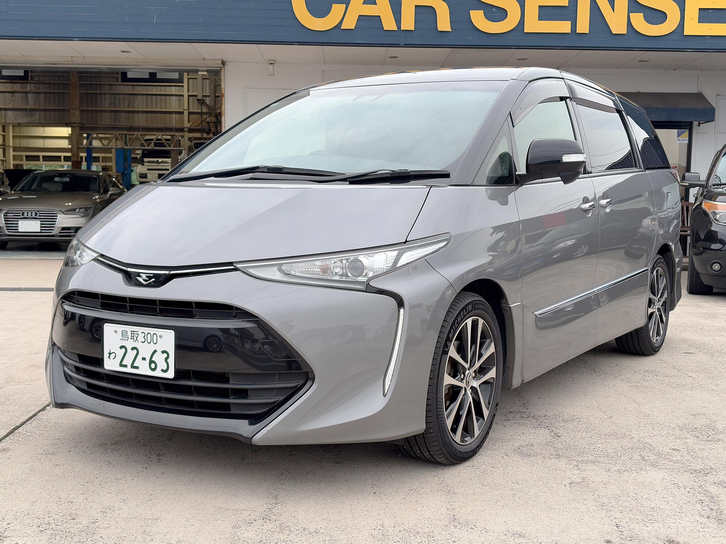 TOYOTA エスティマ カーセンスレンタカー 鳥取県米子市 境港 安来 格安・最短半日〜マンスリー長期レンタル